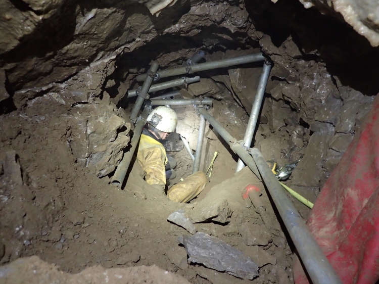 In Pooles Cavern, digging <br>(Original image: <a href=